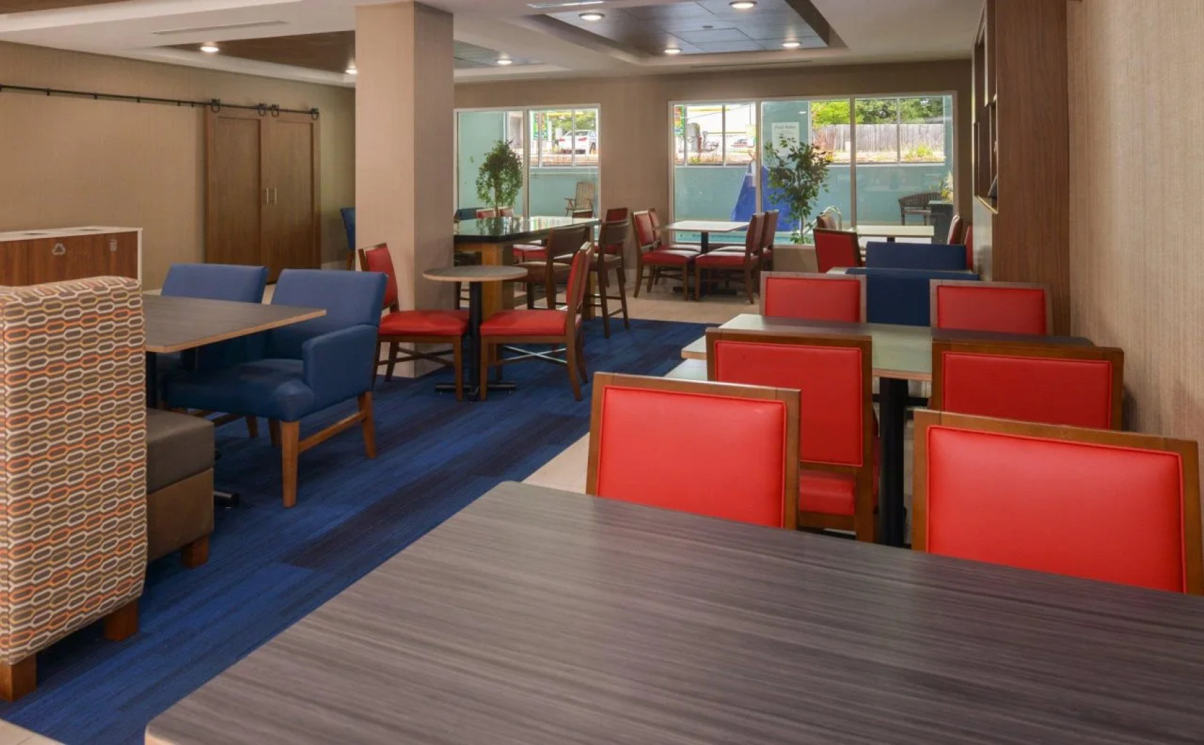 Holiday Inn Express & Suites Chattanooga (East Ridge) by IHG