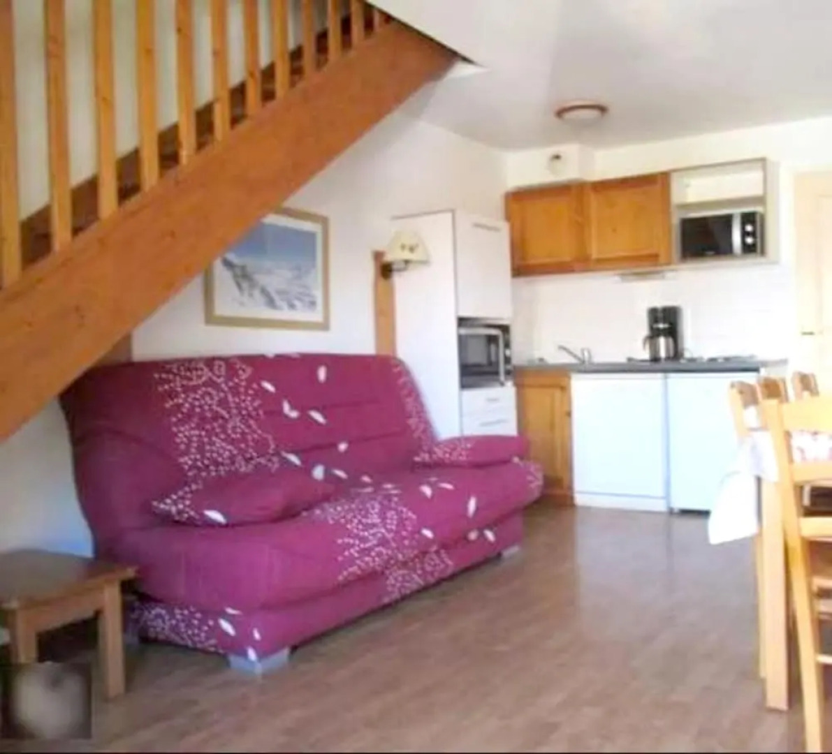 Chalet With 3 Bedrooms in Le Dévoluy, With Wonderful Mountain View, Pool Access, Furnished Garden - 3 km From the Slopes