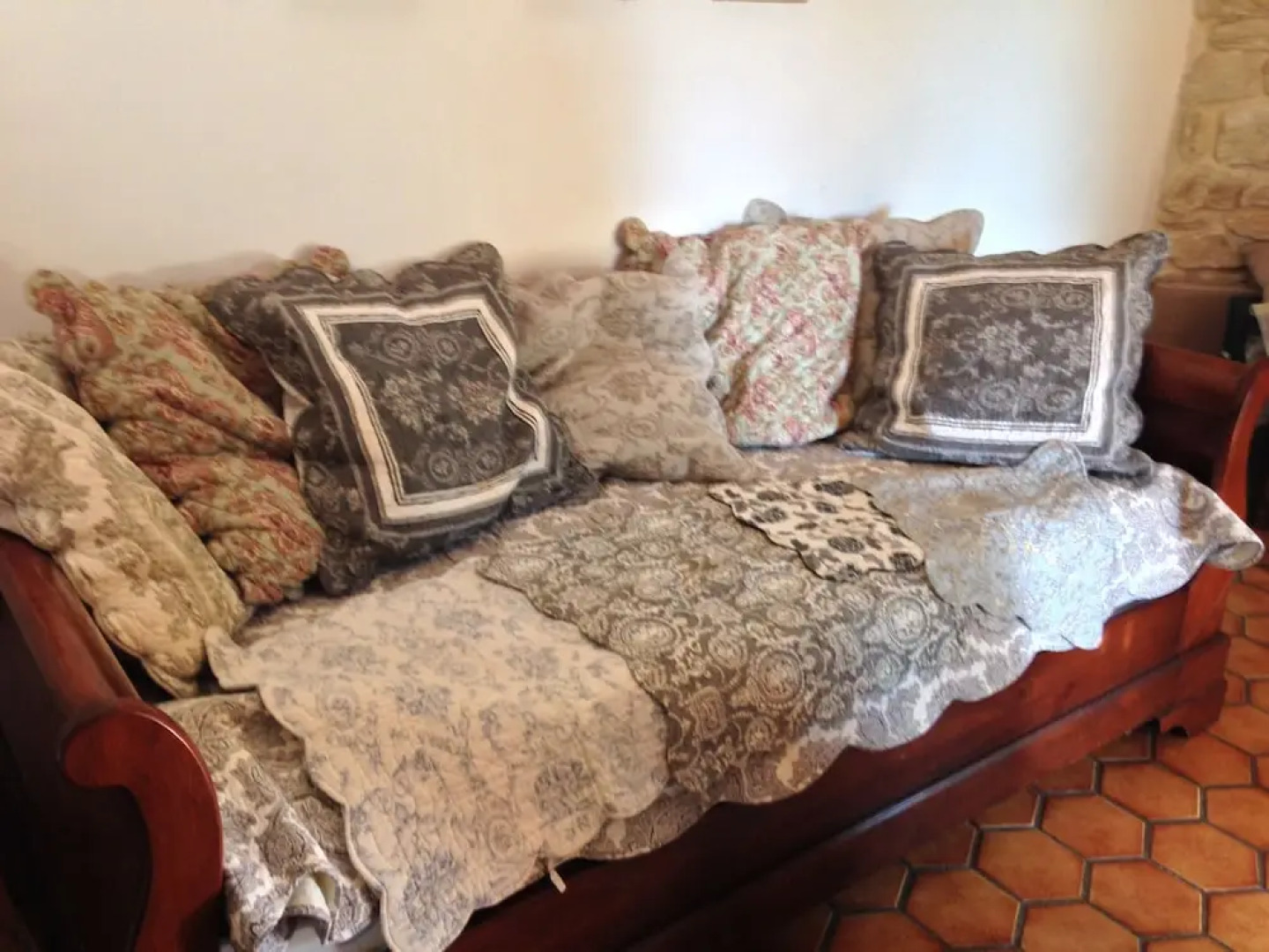 Nice House With Garden, Private Pool, Summer Kitchen and View of Mont Ventoux