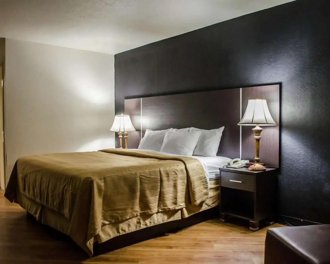 Days Inn by Wyndham Eglin AFB