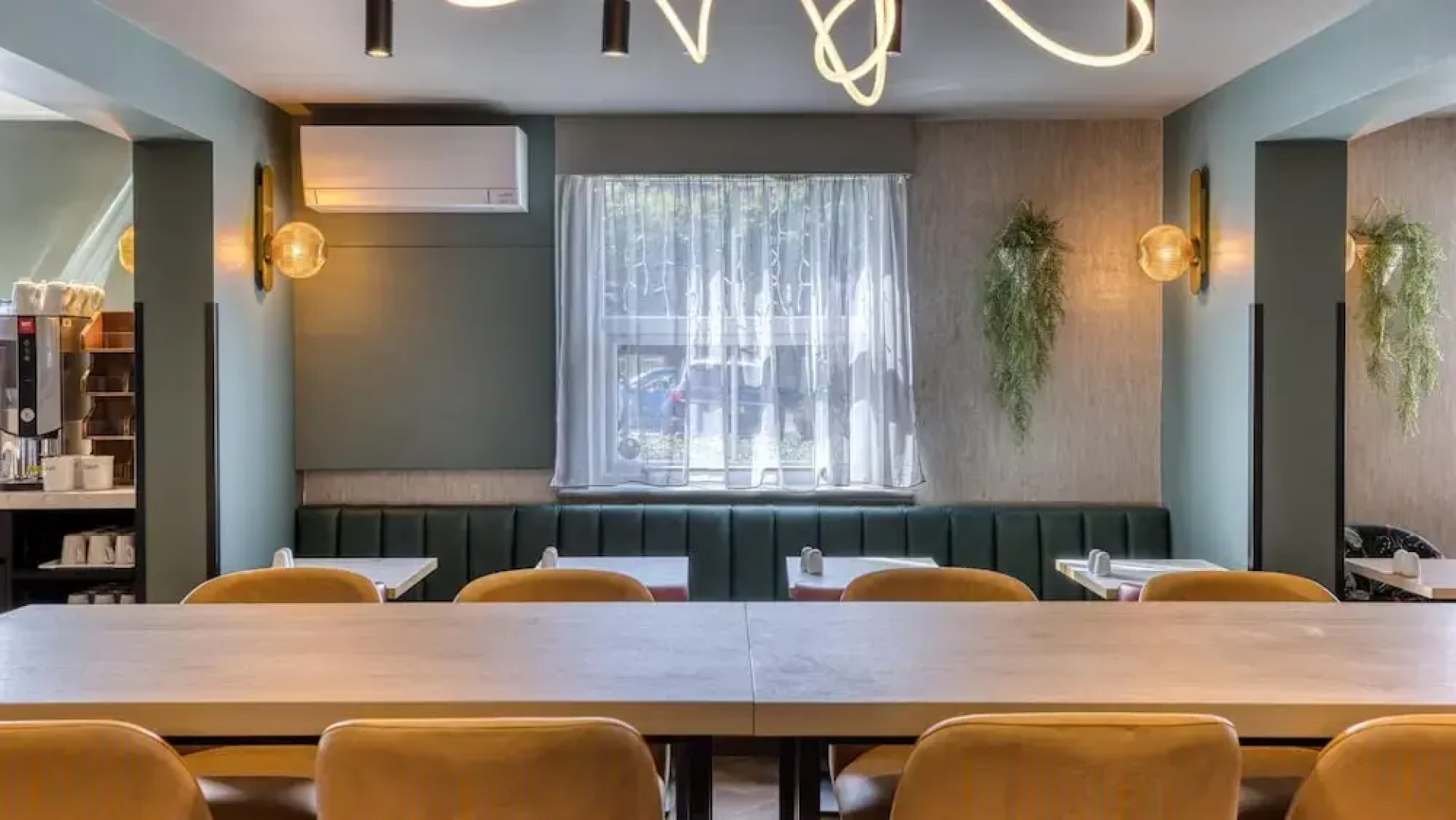 Premier Inn Newcastle - Holystone