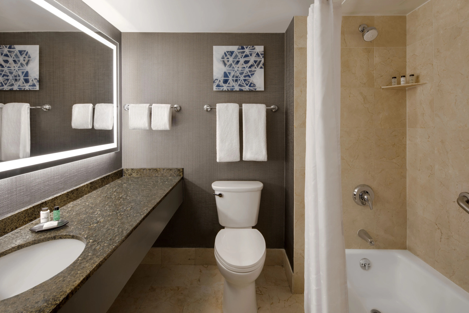 Sheraton Philadelphia Downtown