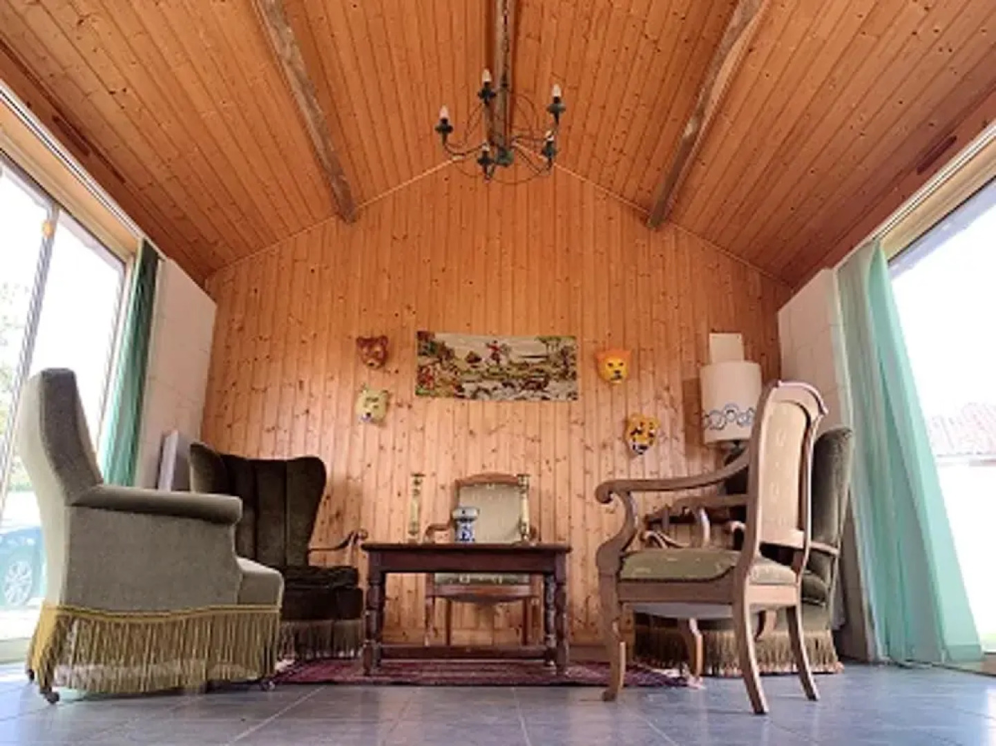 Villa With 5 Bedrooms in Saint-jean-de-sauves, With Private Pool, Enclosed Garden and Wifi