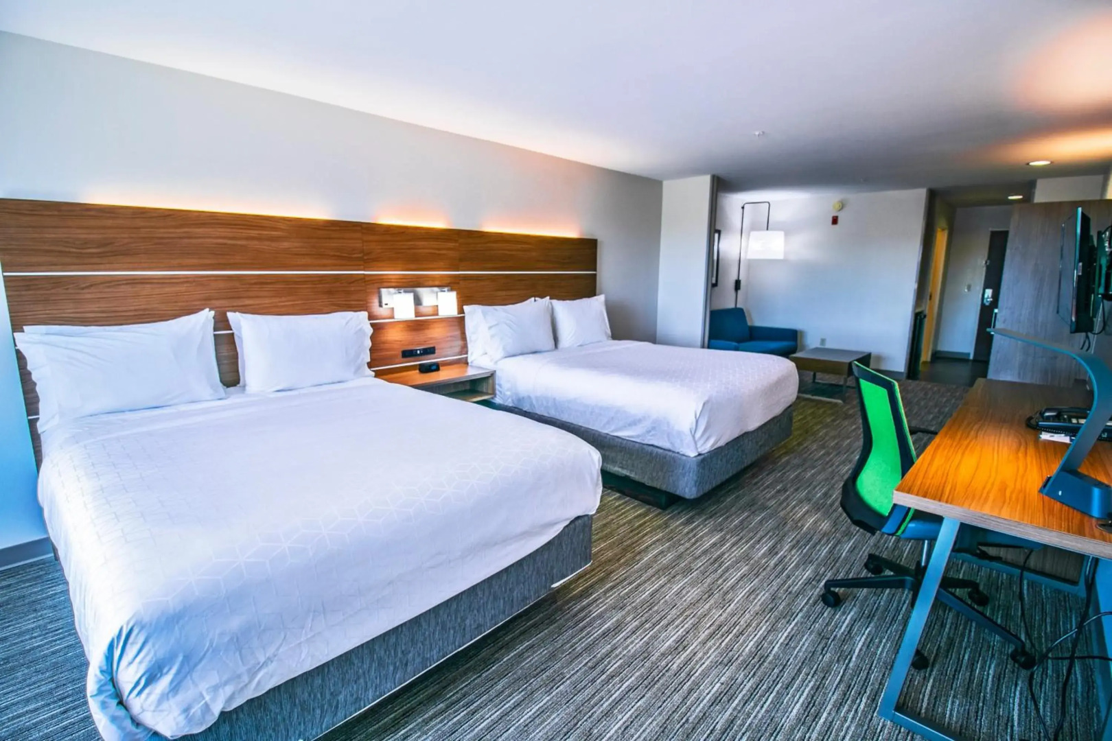Holiday Inn Express Hotel & Suites, a Baton Rouge-Port Allen by IHG
