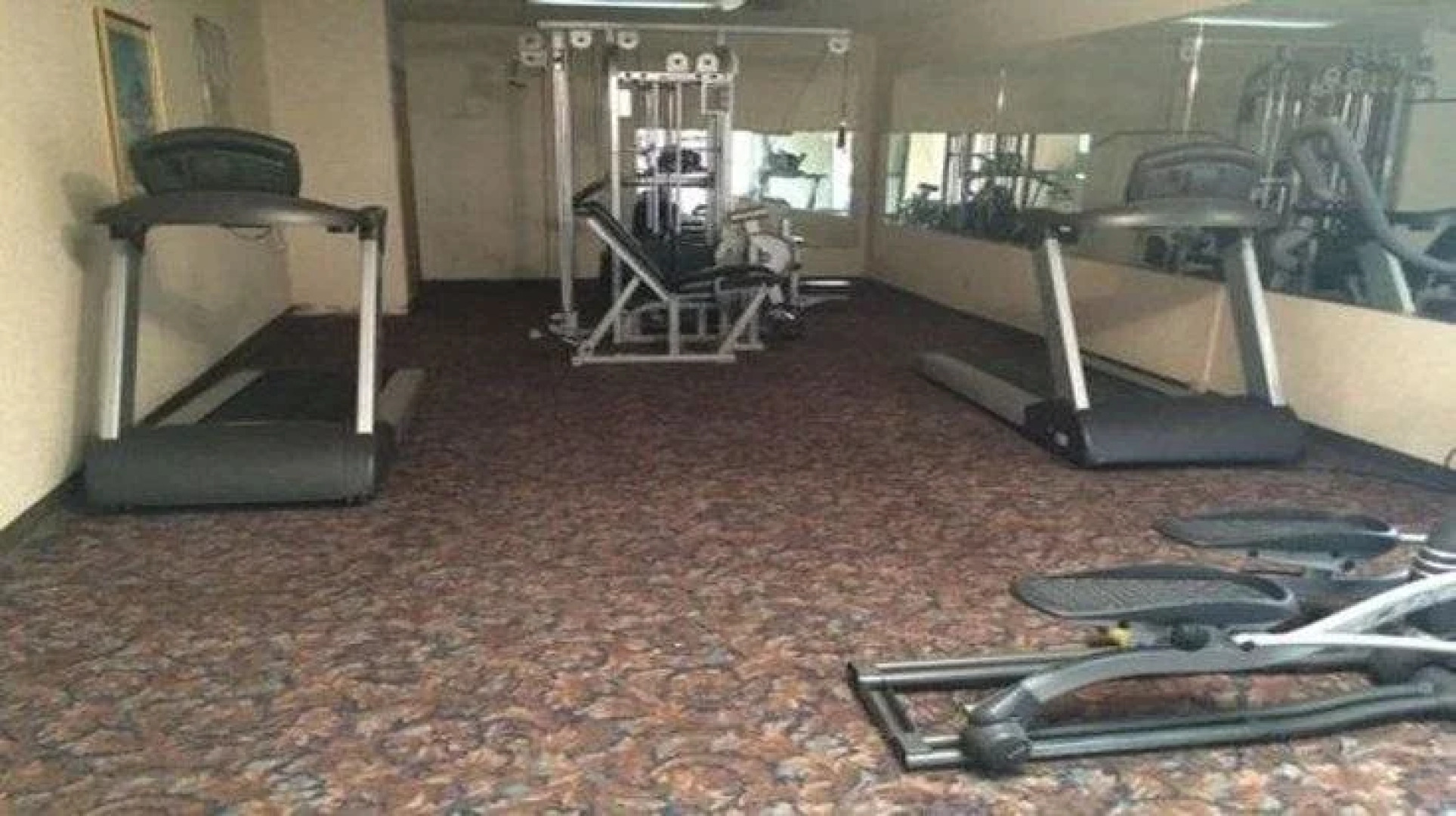 Plaza Hotel and Suites