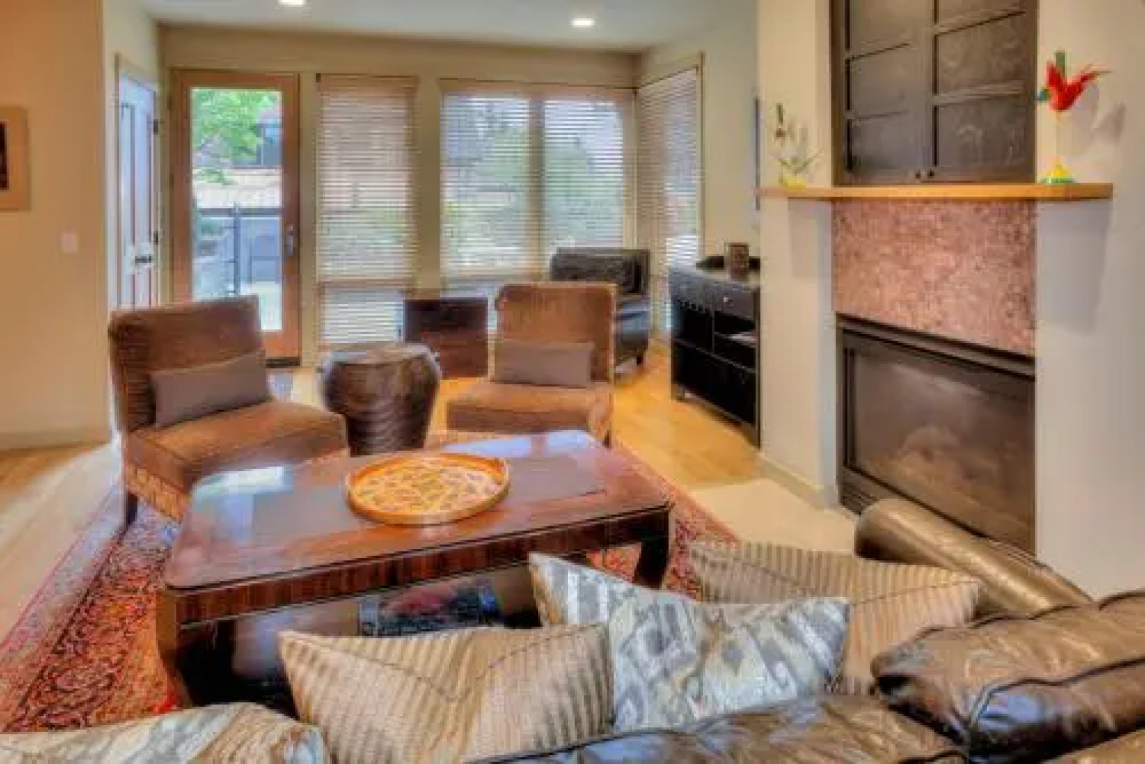 The Eagle Harbor Inn