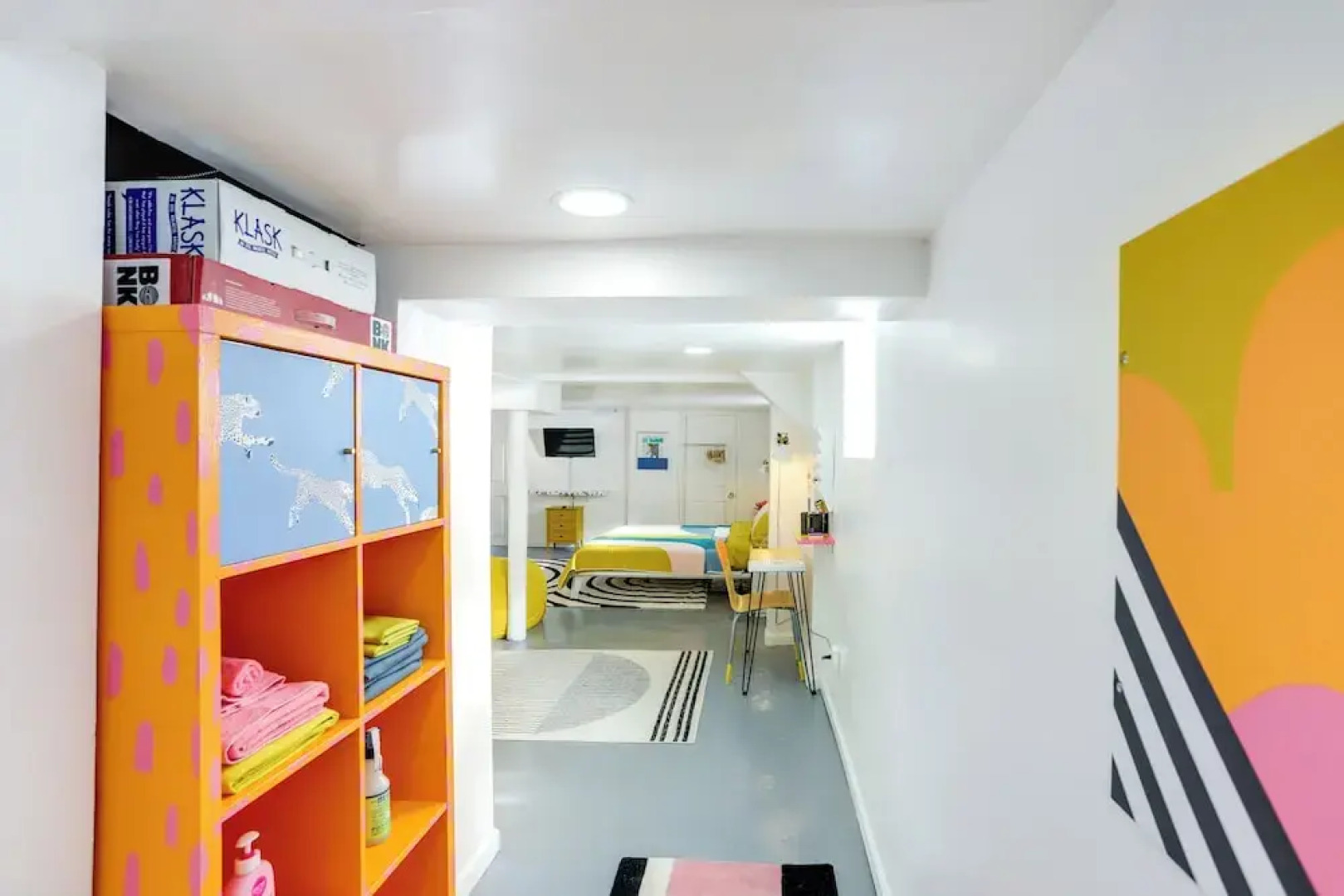 Gordon Square Studio ~ 4 Mi to Downtown Cleveland!