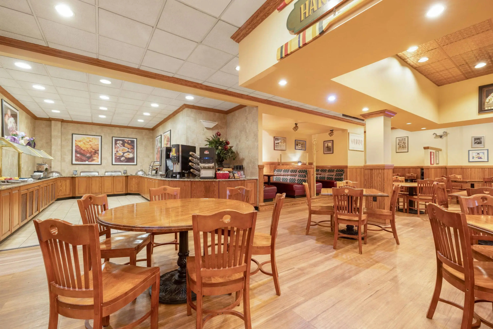 Ramada by Wyndham State College Hotel & Conference Center