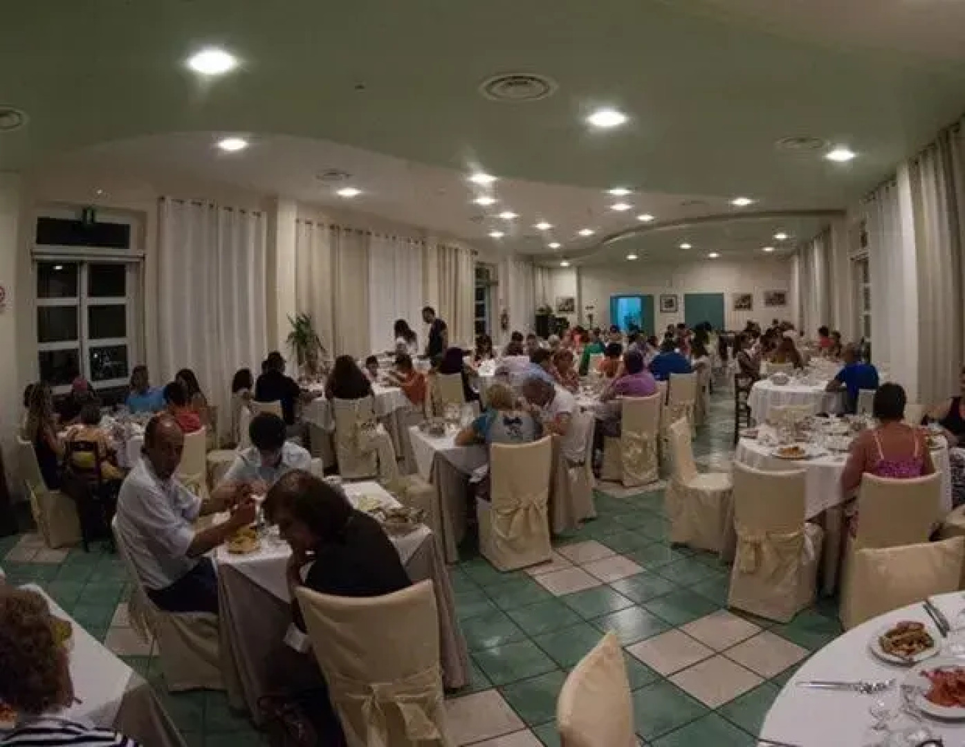 Stella Maris Beach Hotel