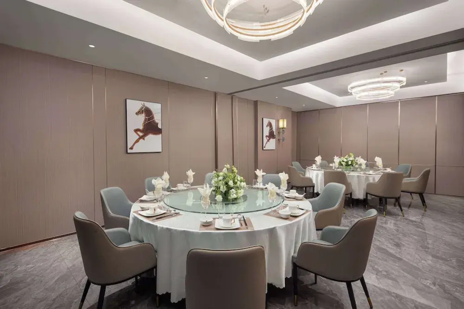 Days Hotel By Wyndham Xishuangbanna Jinghong