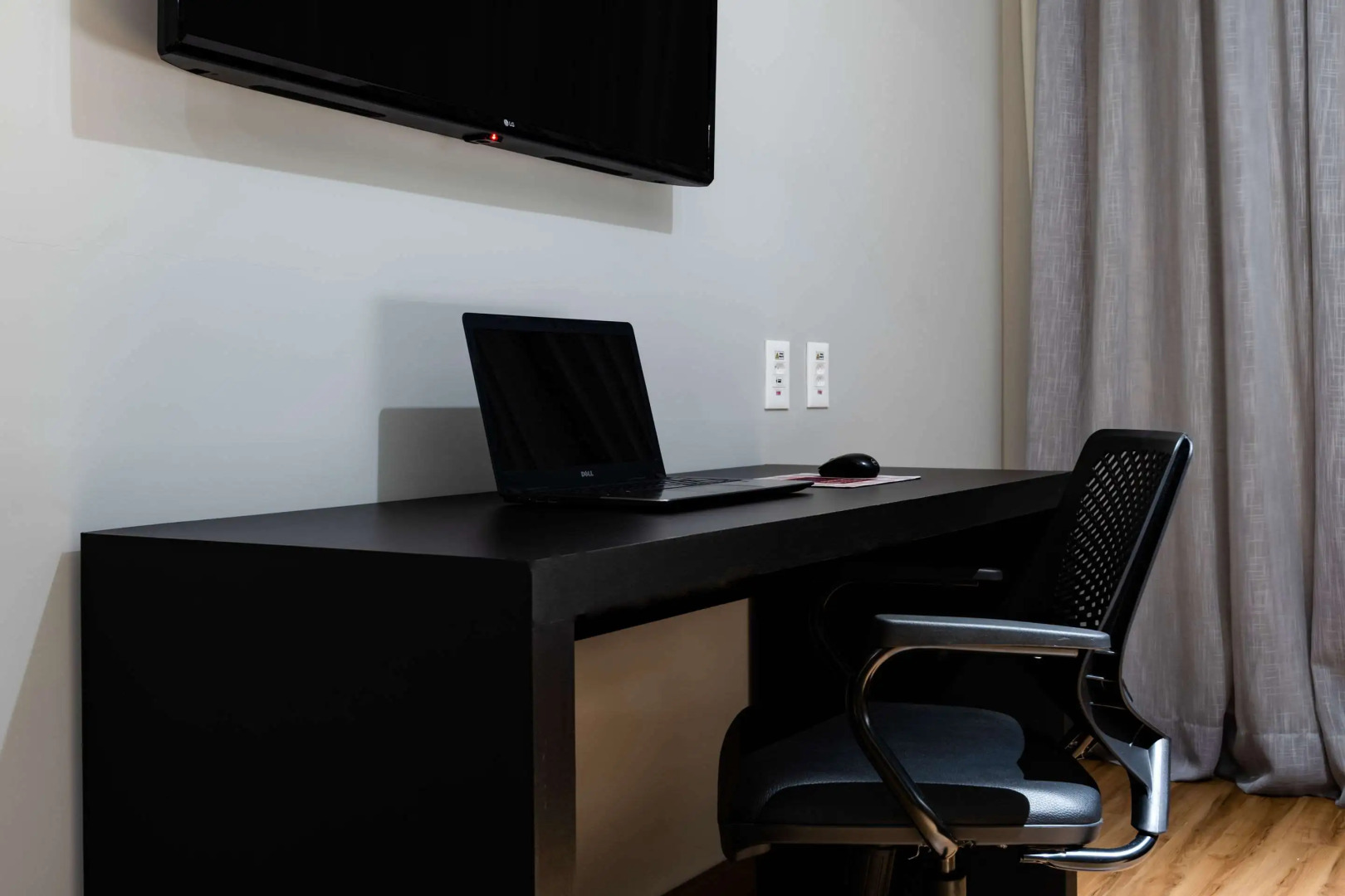 Comfort Suites Vitoria