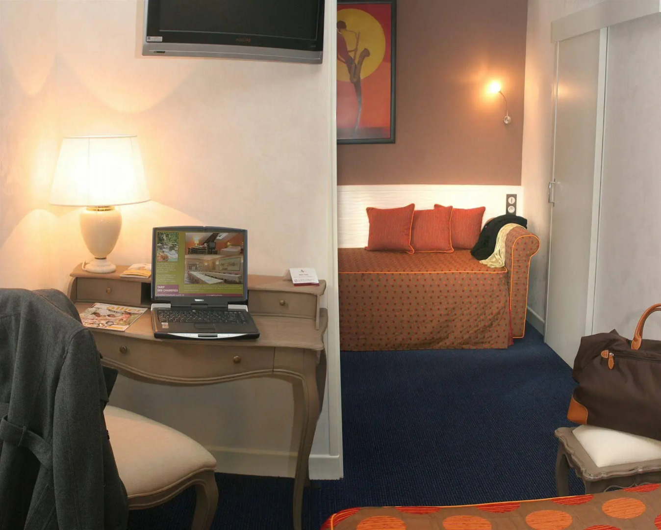 HOTEL ARVERNA VICHY - ClT'HOTEL