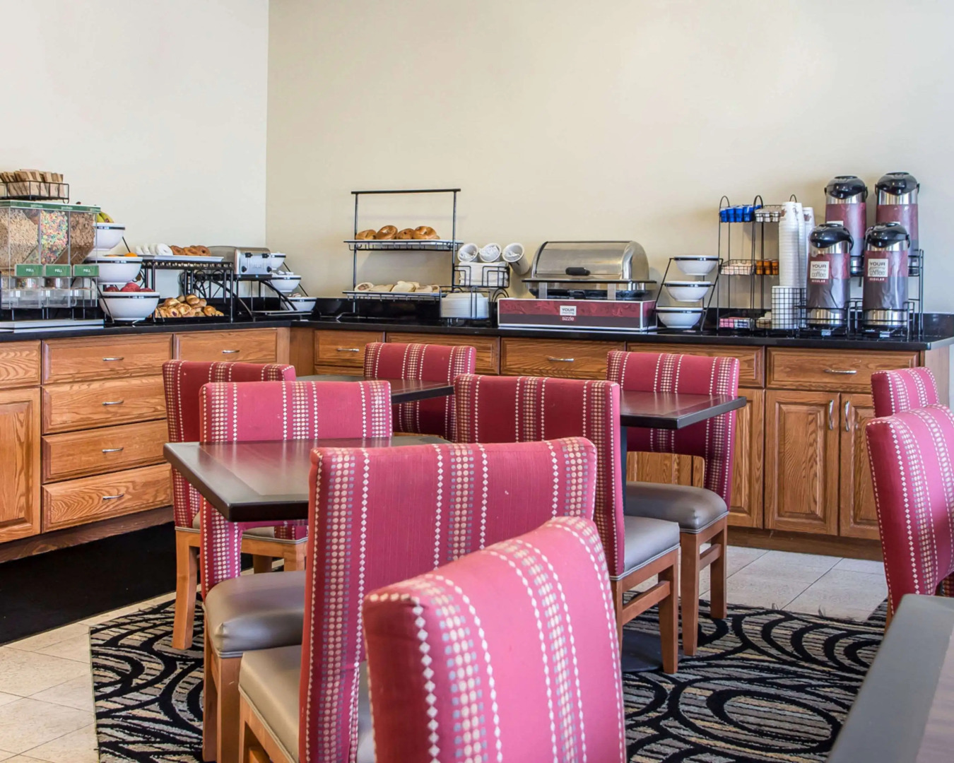 Quality Inn Dayton North - Vandalia