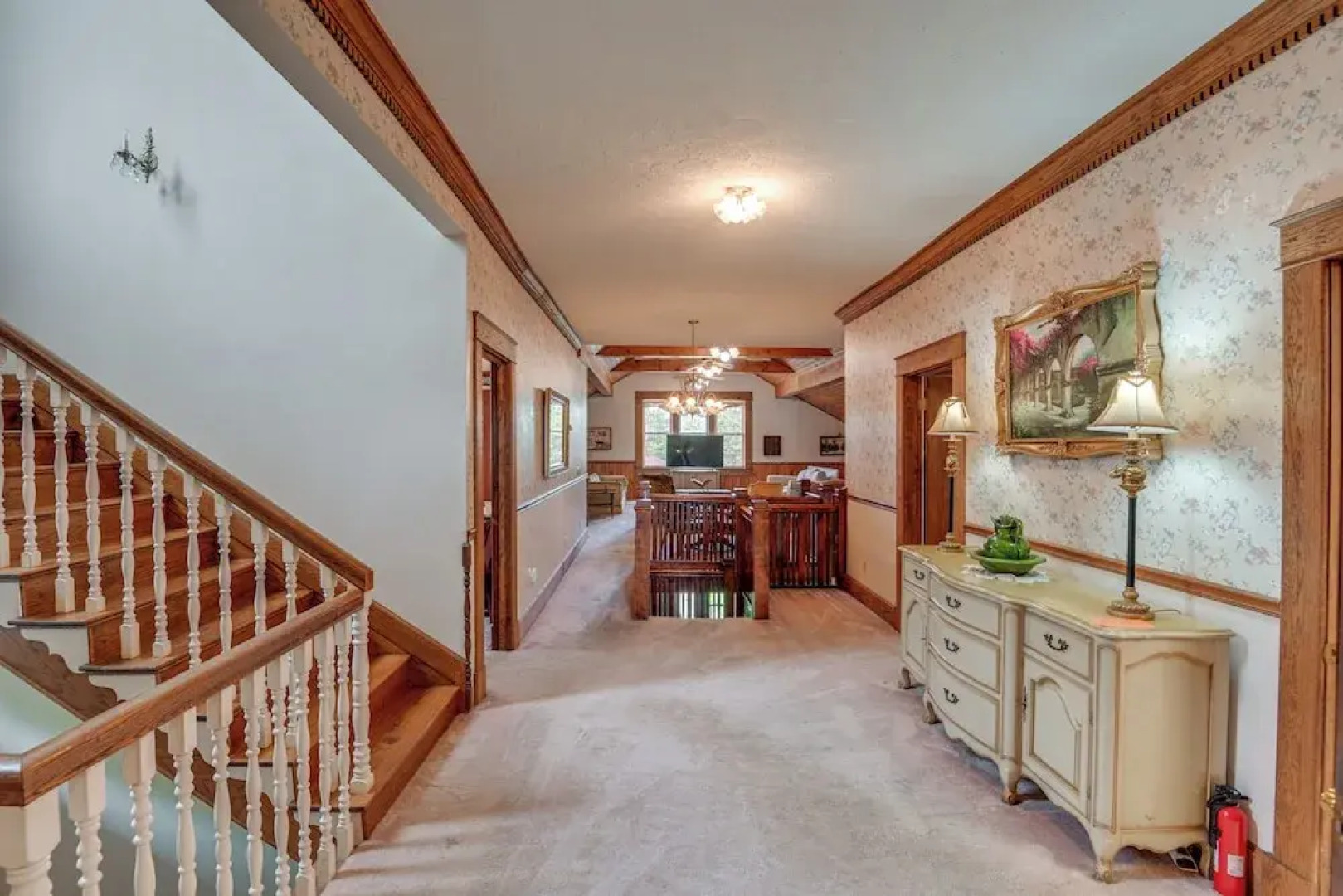 Walk to Lawrenceburg Square: Home for Large Groups