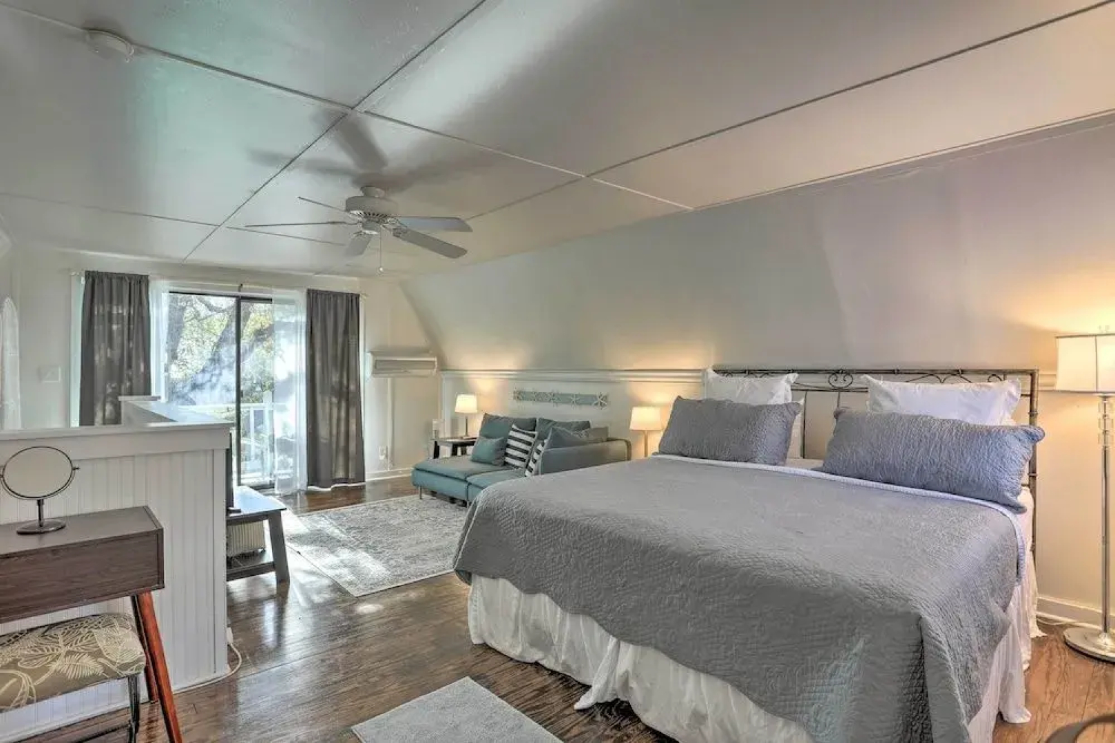 Coastal, Walkable Home in Historic Southport!