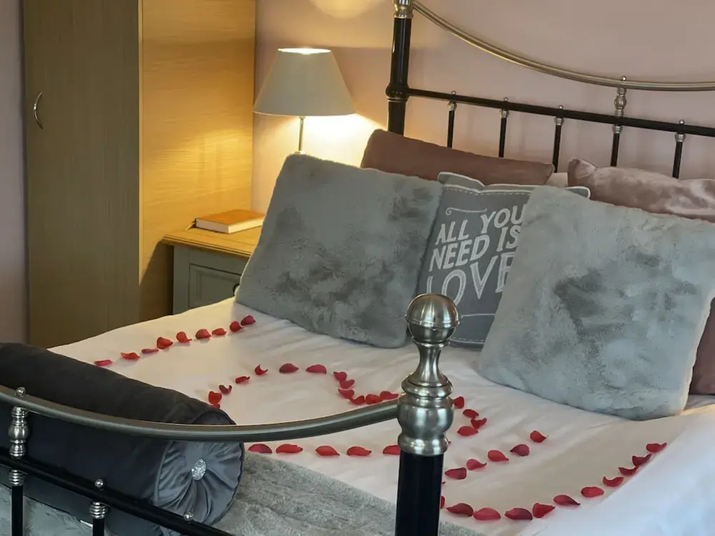 Oyo The Chatwal Boutique Hotel