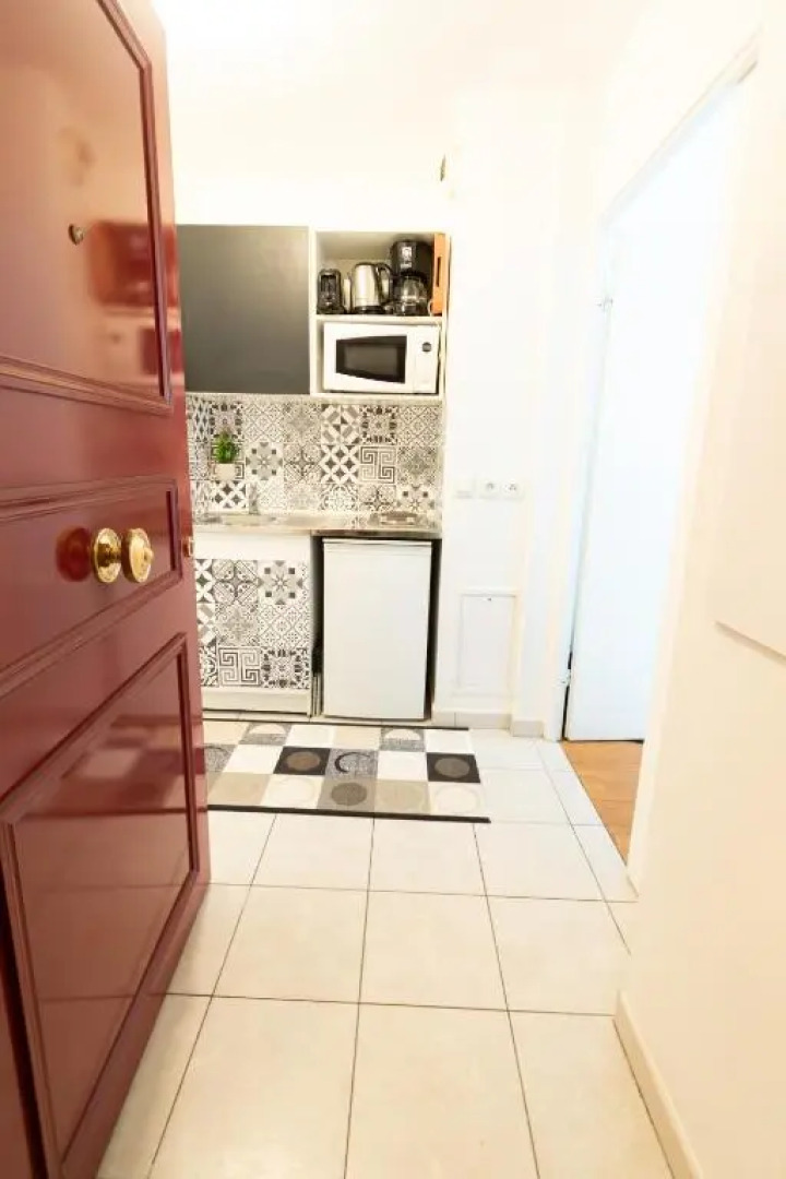 Appartement chic avec parking gratuit à Paris