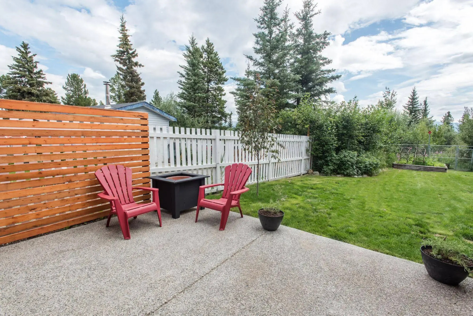 Urban Caribou Bed and Breakfast