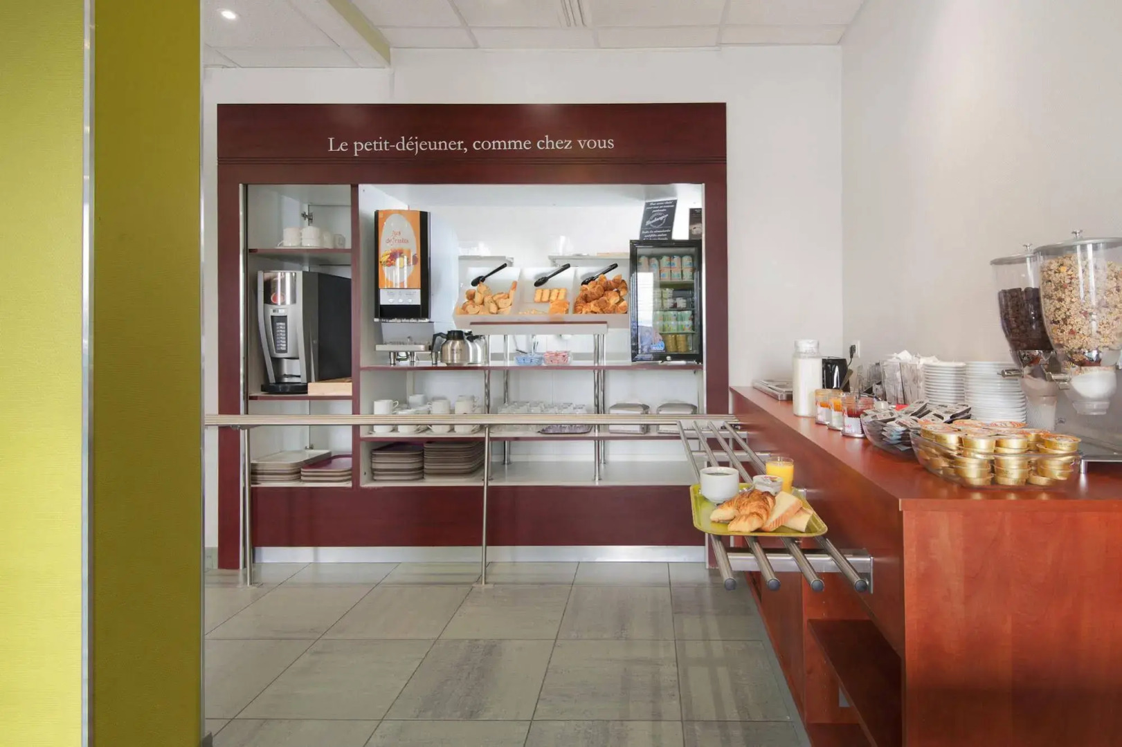 B&B HOTEL Lyon Vénissieux