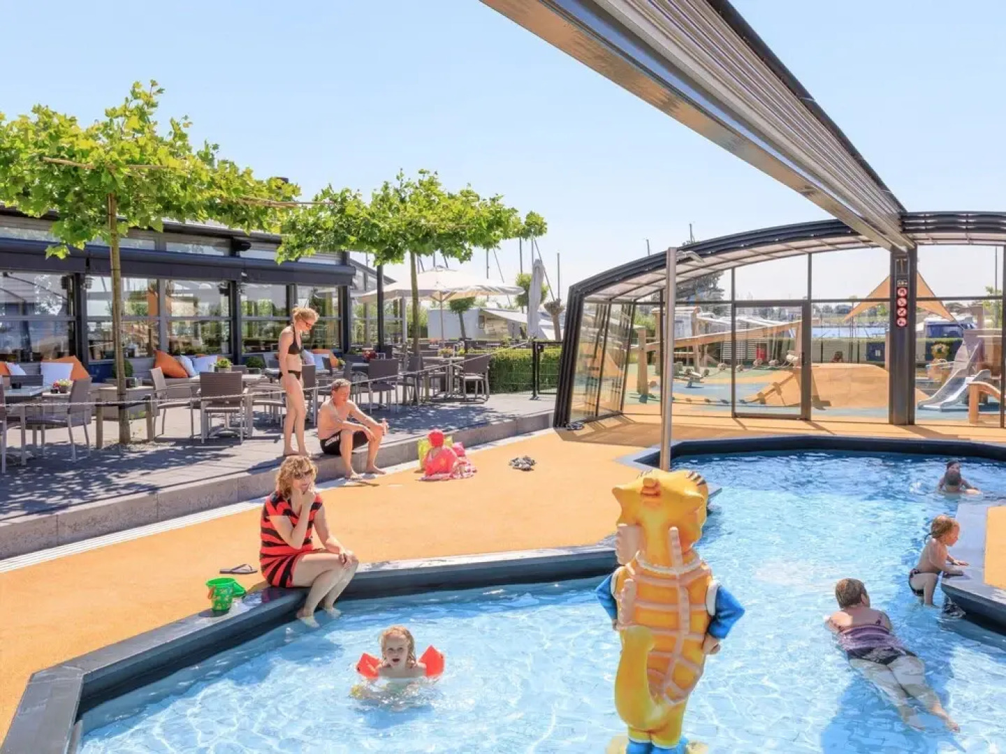 Family Friendly Villa near Center of Kortgene