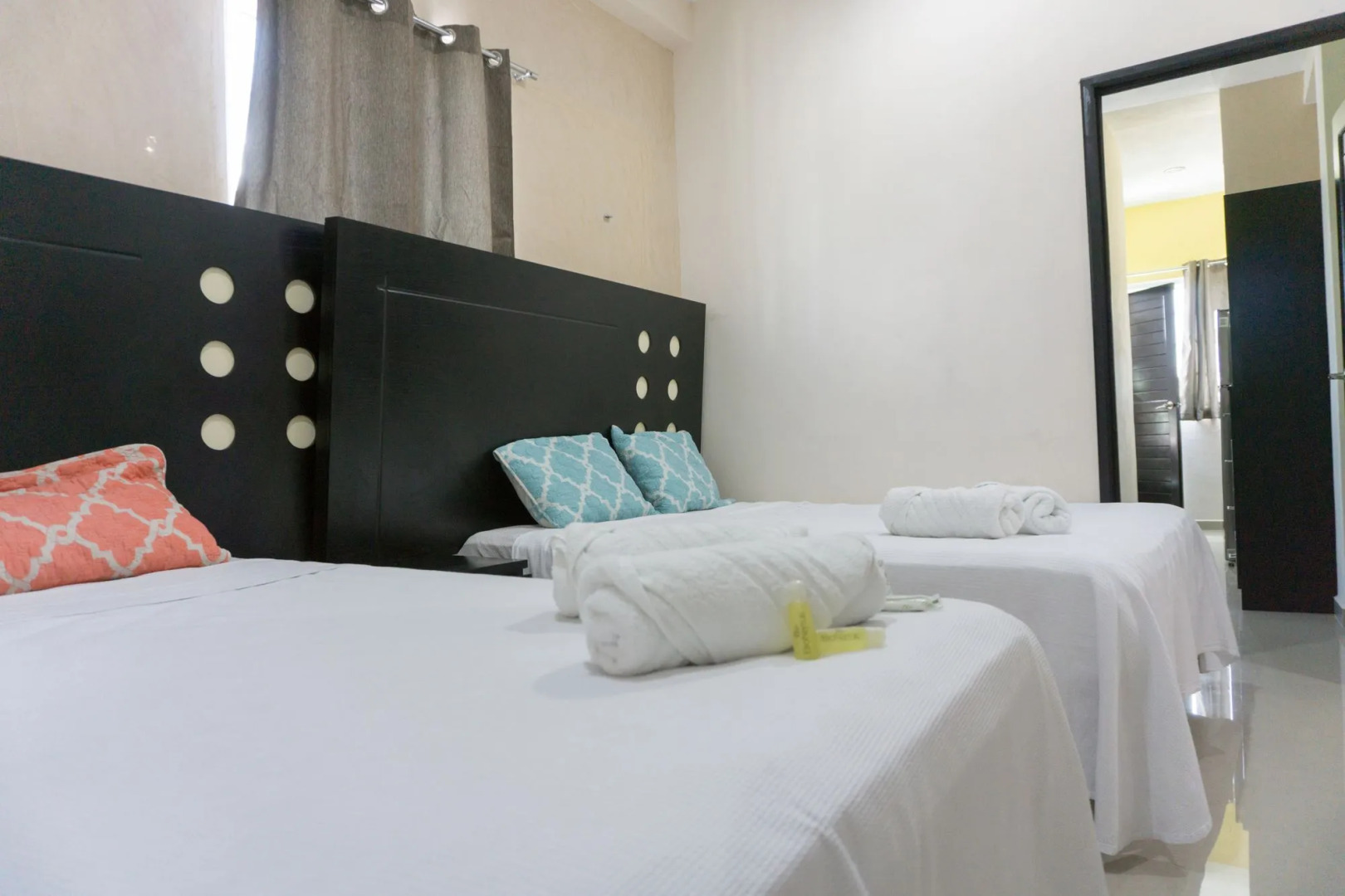 Hotel Suites La Roca