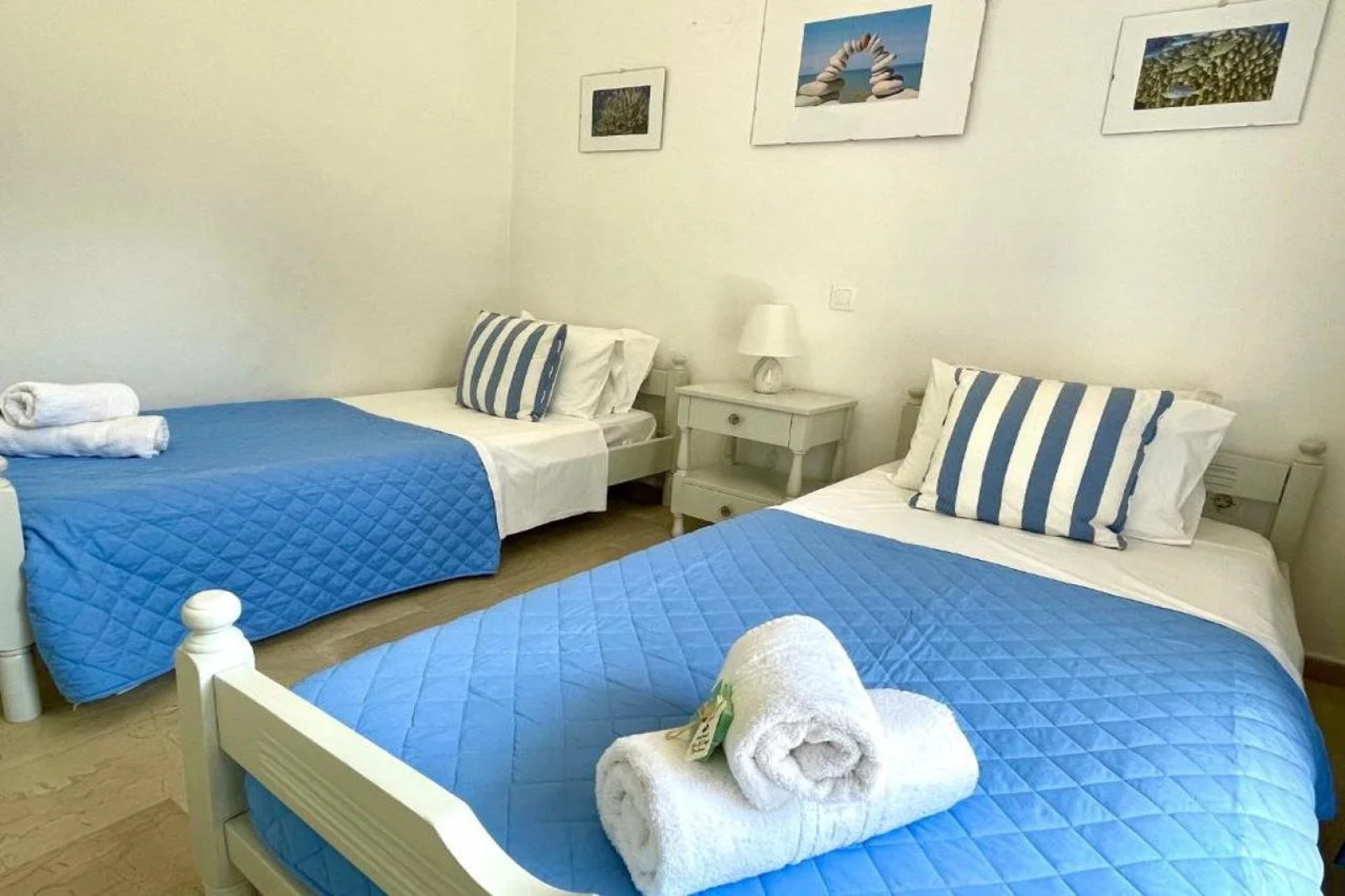 Sunflower Apartments & Studios