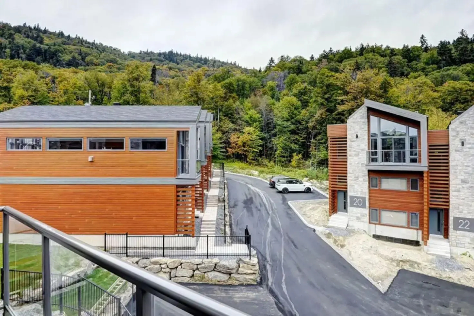 25- Chalet à Louer à Stoneham