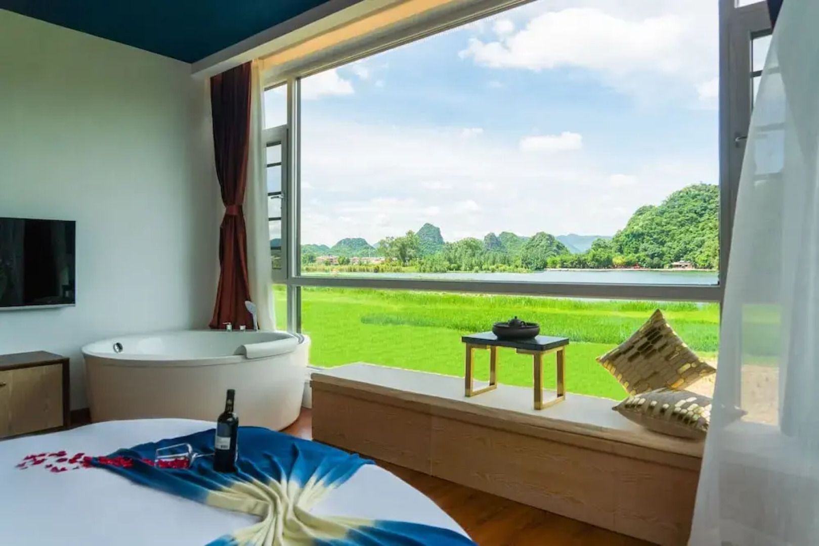 Qingmo Lake View Boutique lnn