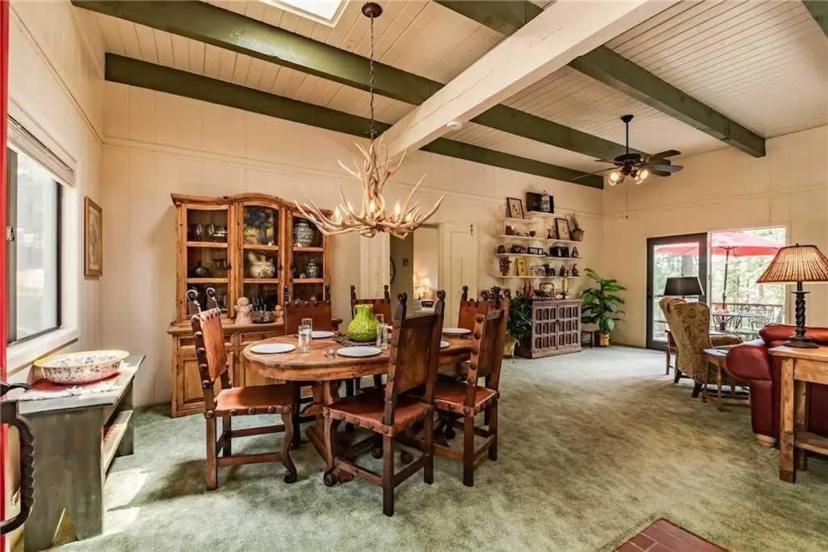 Lego House - Three Bedroom Cabin