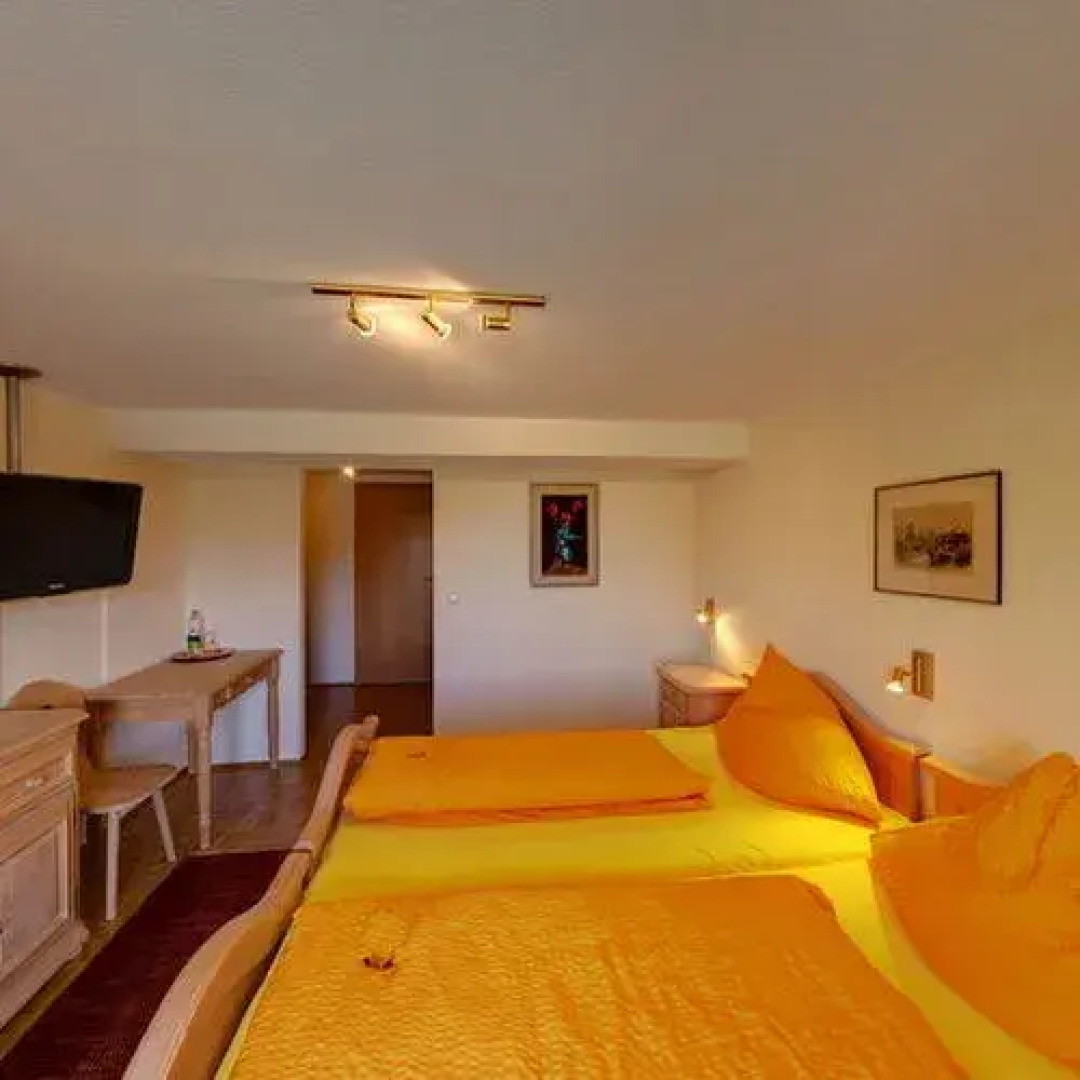 Berggasthof & Hotel Brend