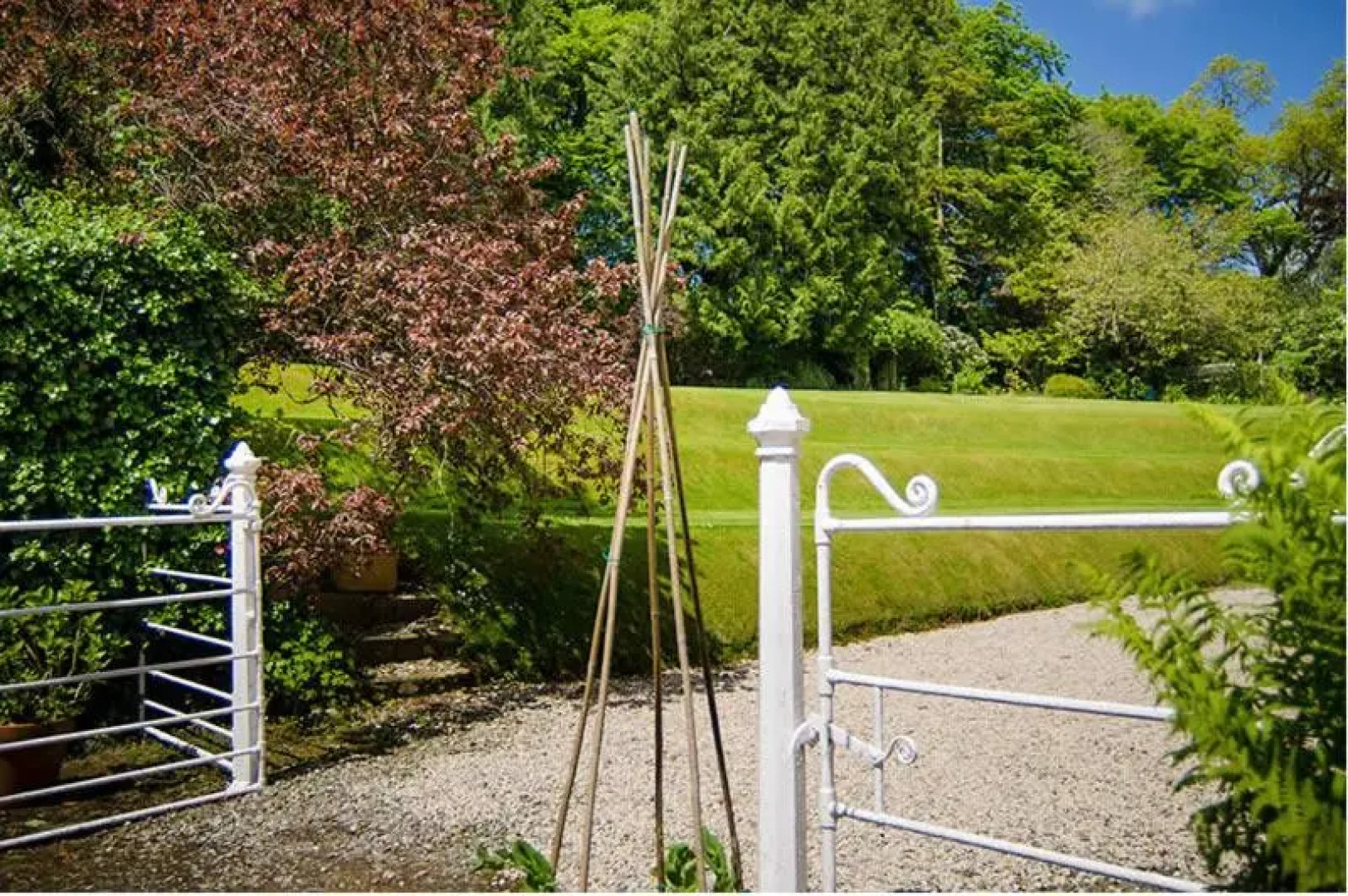 Nutgrove House Luxury B&B