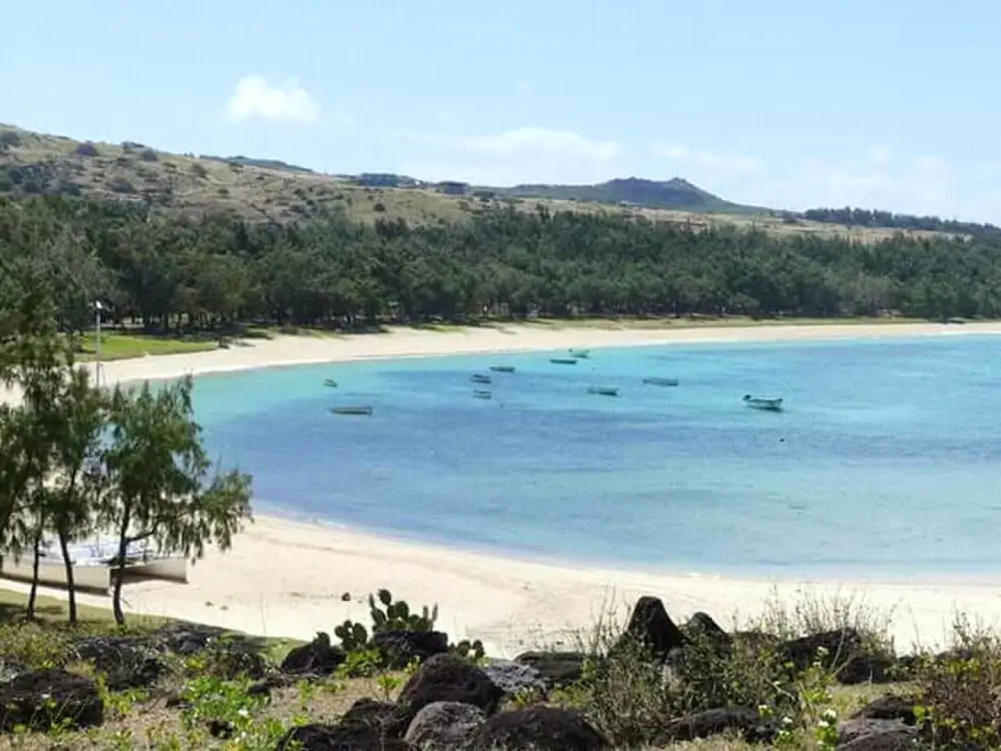 House With 2 Bedrooms in Port Mathurin, With Wonderful sea View, Enclo