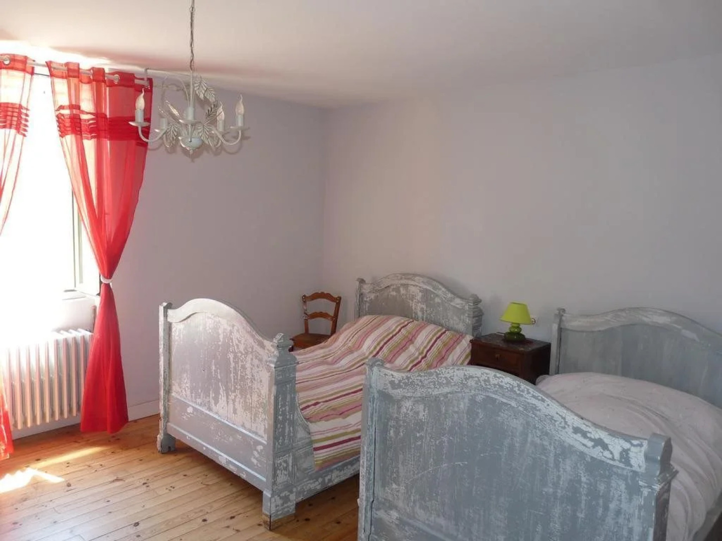 Chambres dhôtes et Gîte Sous La Tonnelle