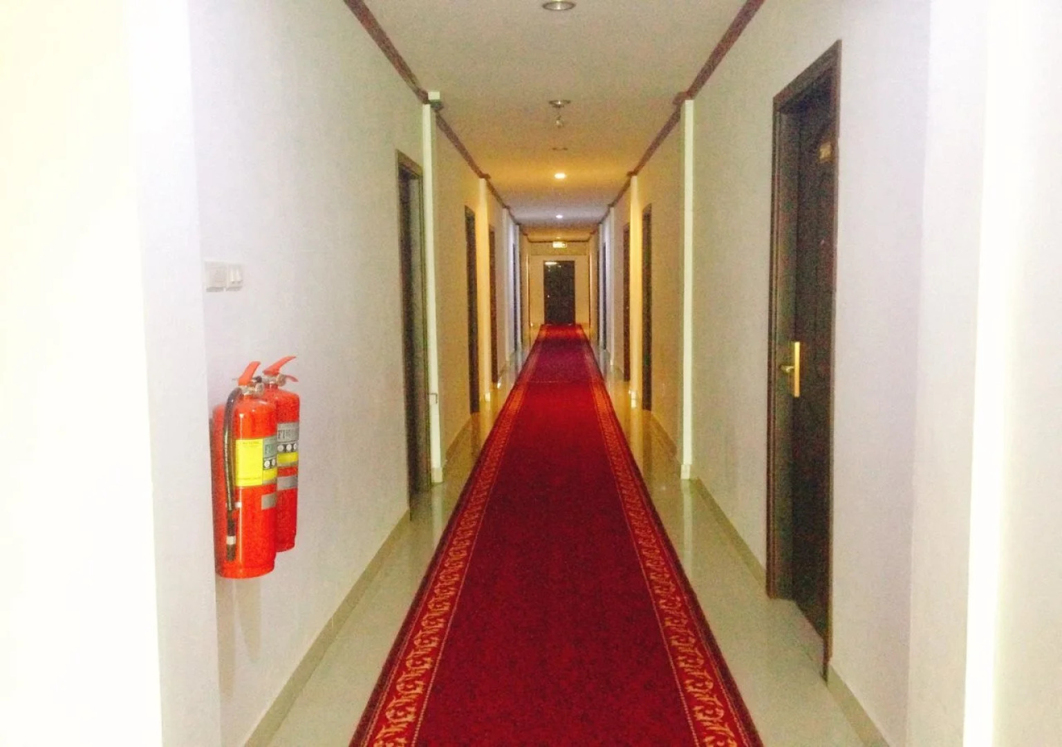 Douangpraseuth Hotel