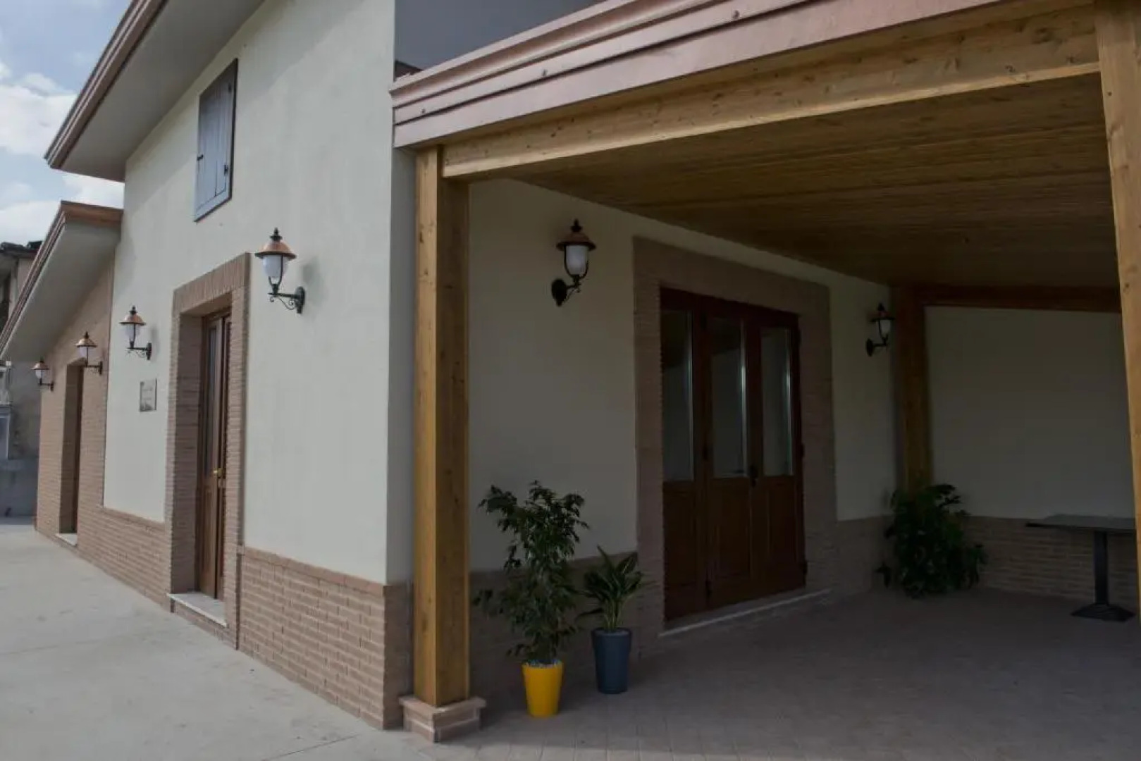 Rocca dell'Angelo - WINE HOUSE