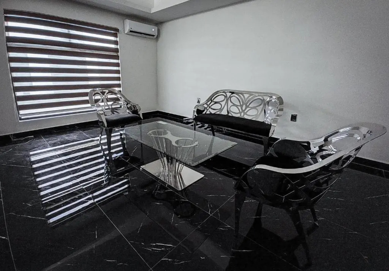 HOTEL DUBAI Inn & Suites