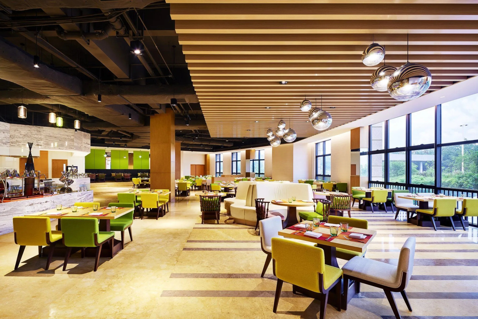 Aloft Dongguan Dynamic Town