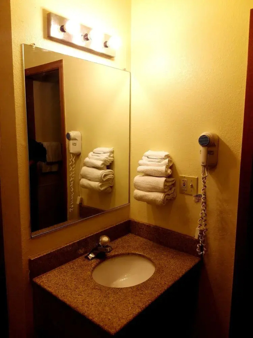 Marifah Inn - Sunset Inn