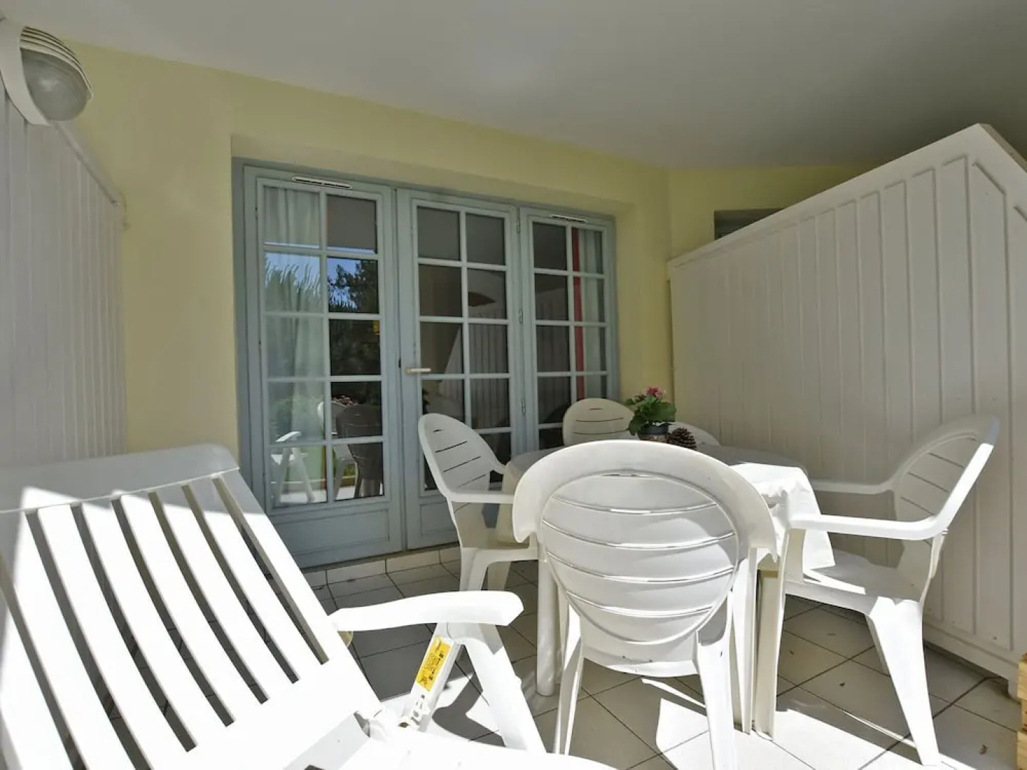 Lovely Apartment With Swimming Pool, Private Terrace,parking