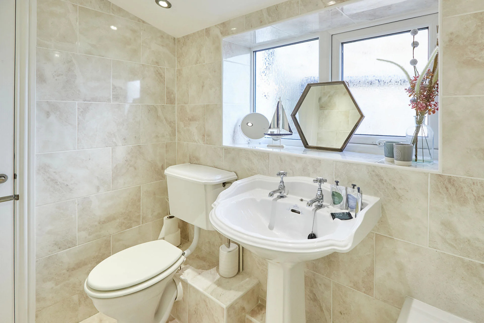 Host Stay Rose Cottage