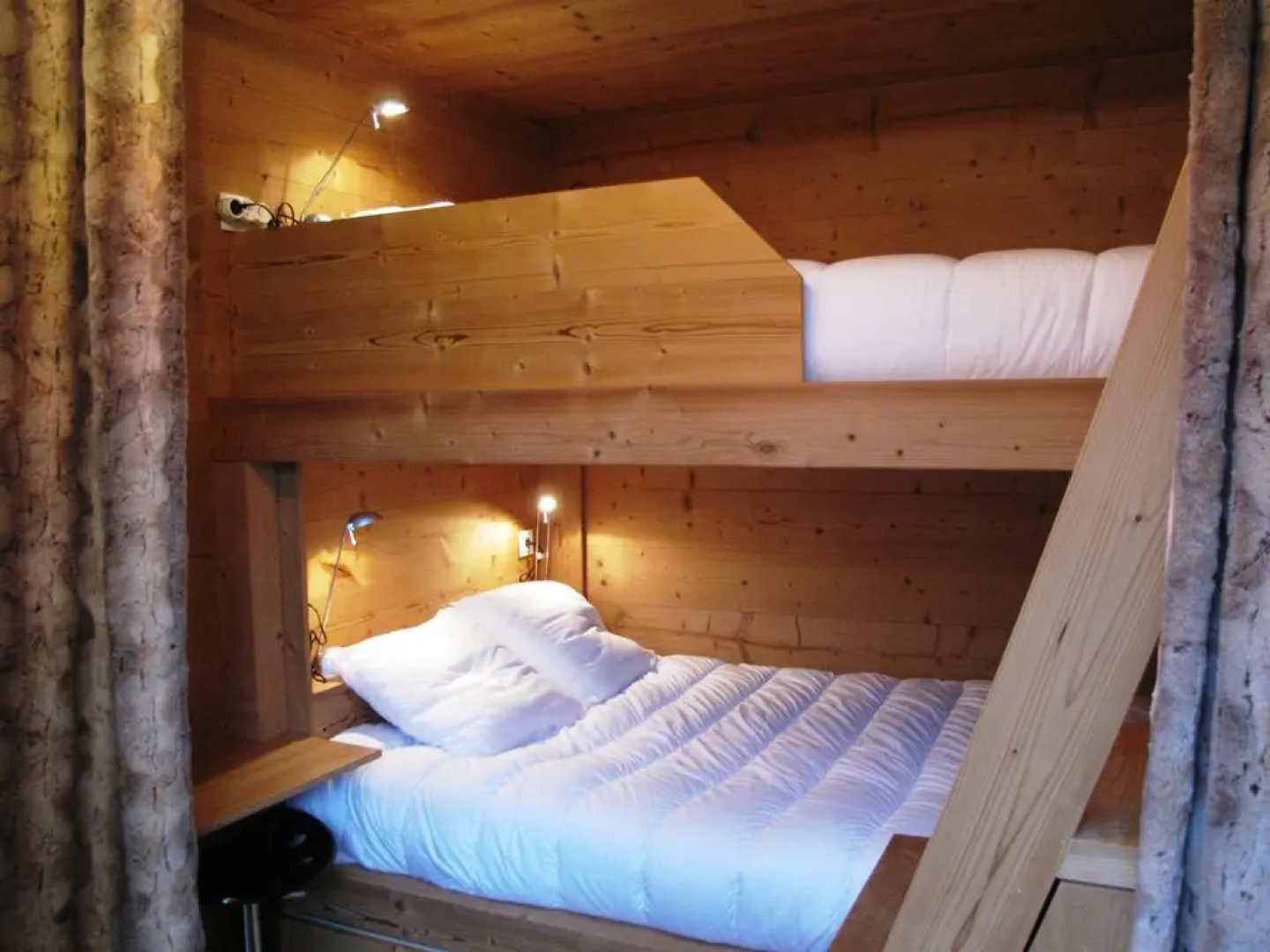 LIsle "Lofts & Lakes"