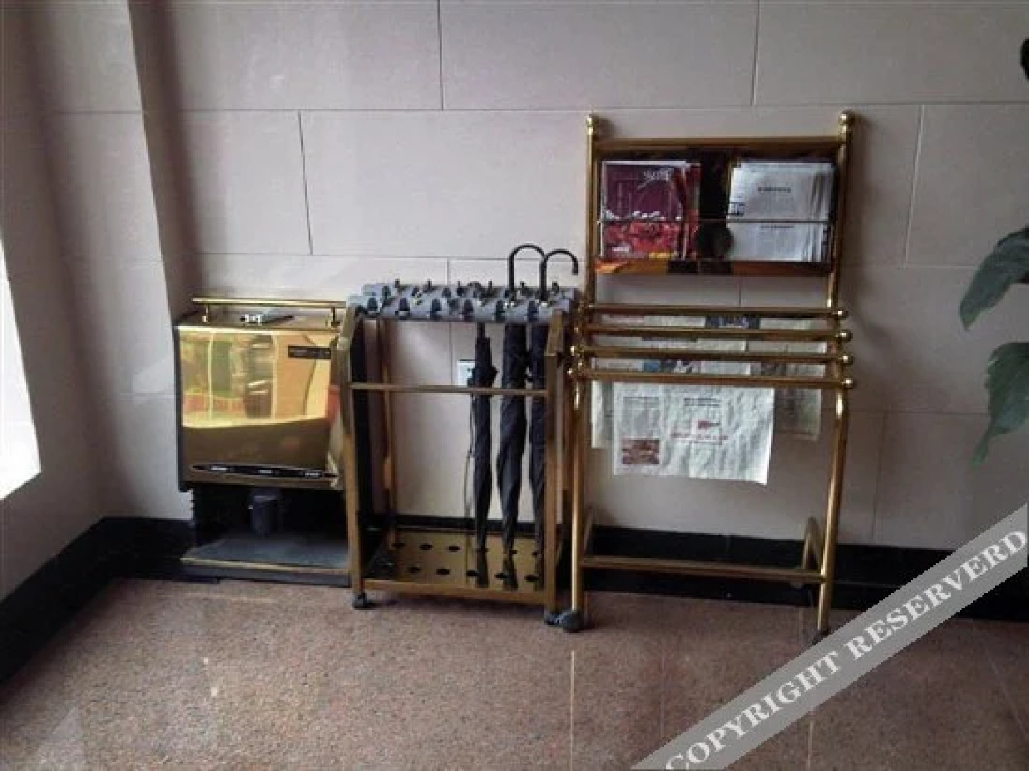 Wangyijia Business Hotel