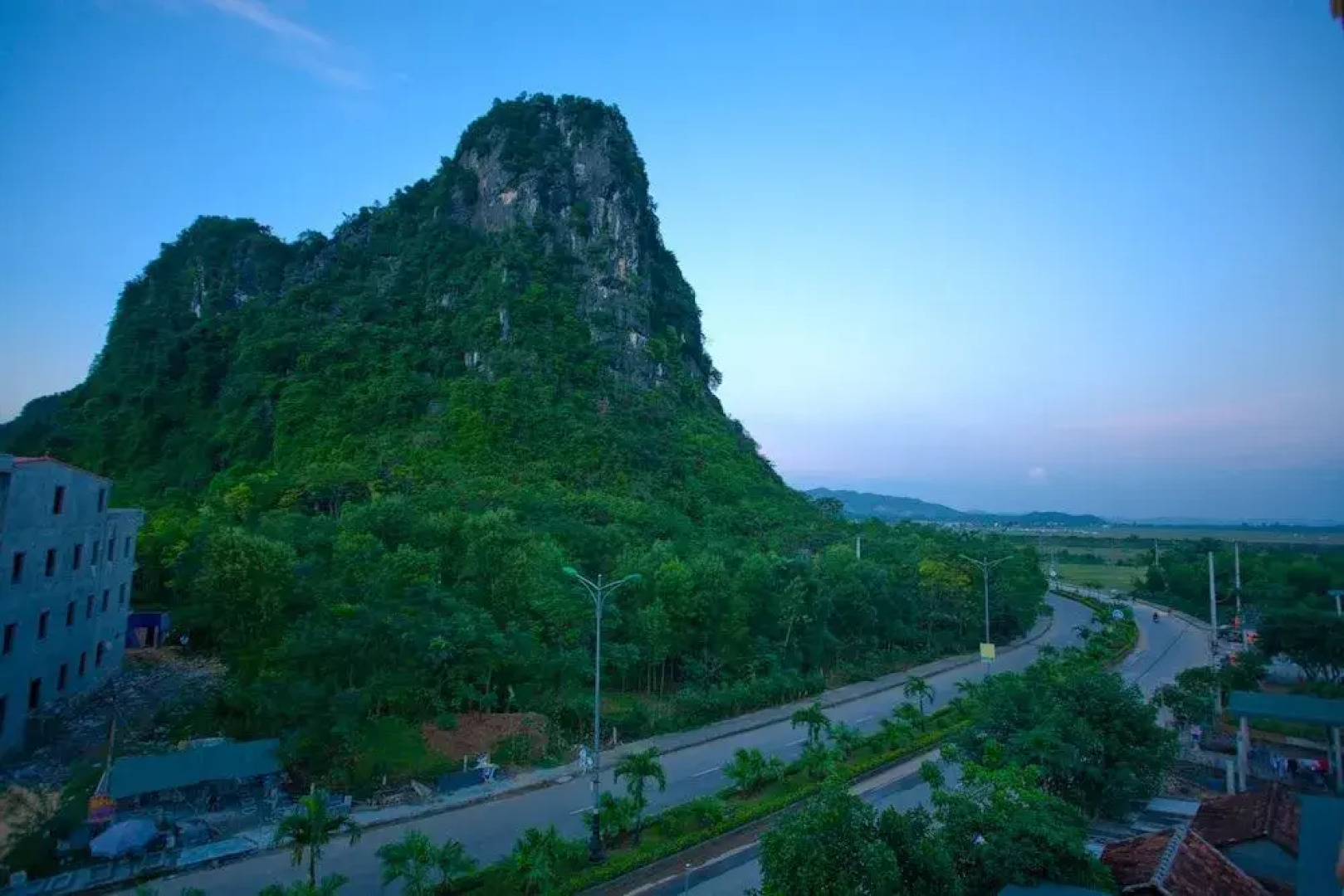 Co Cuc Hotel - Hostel