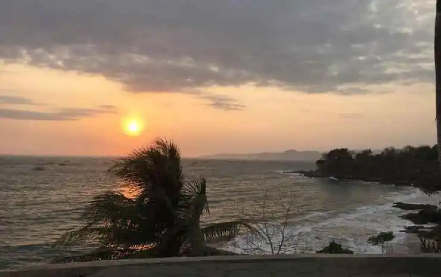 Bayu Amrta Hotel & Restaurant