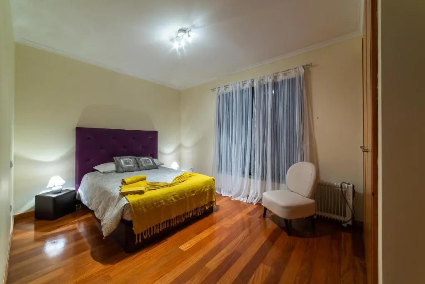 Cozy and Bright Apartment