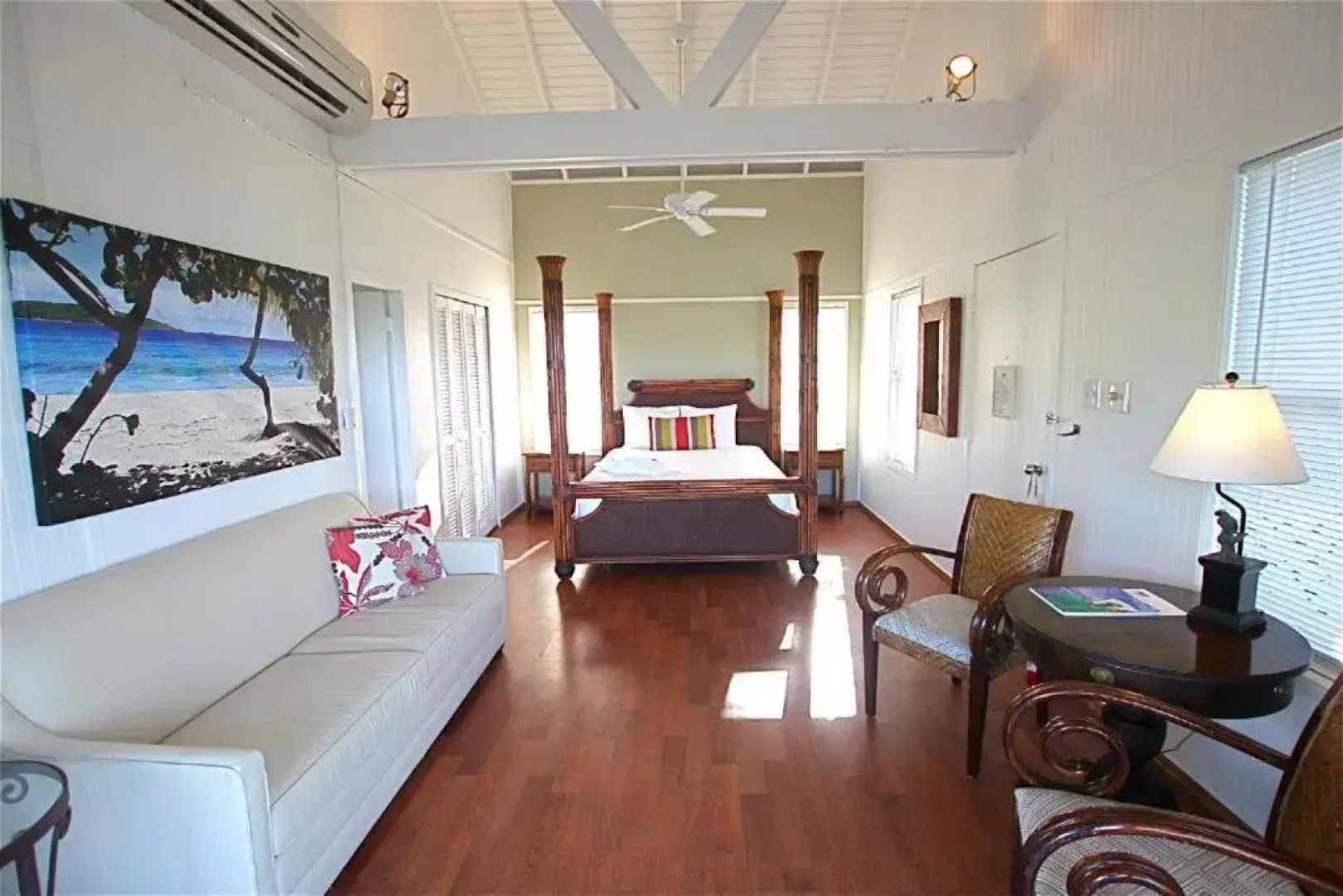 Club Seabourne Boutique Hotel