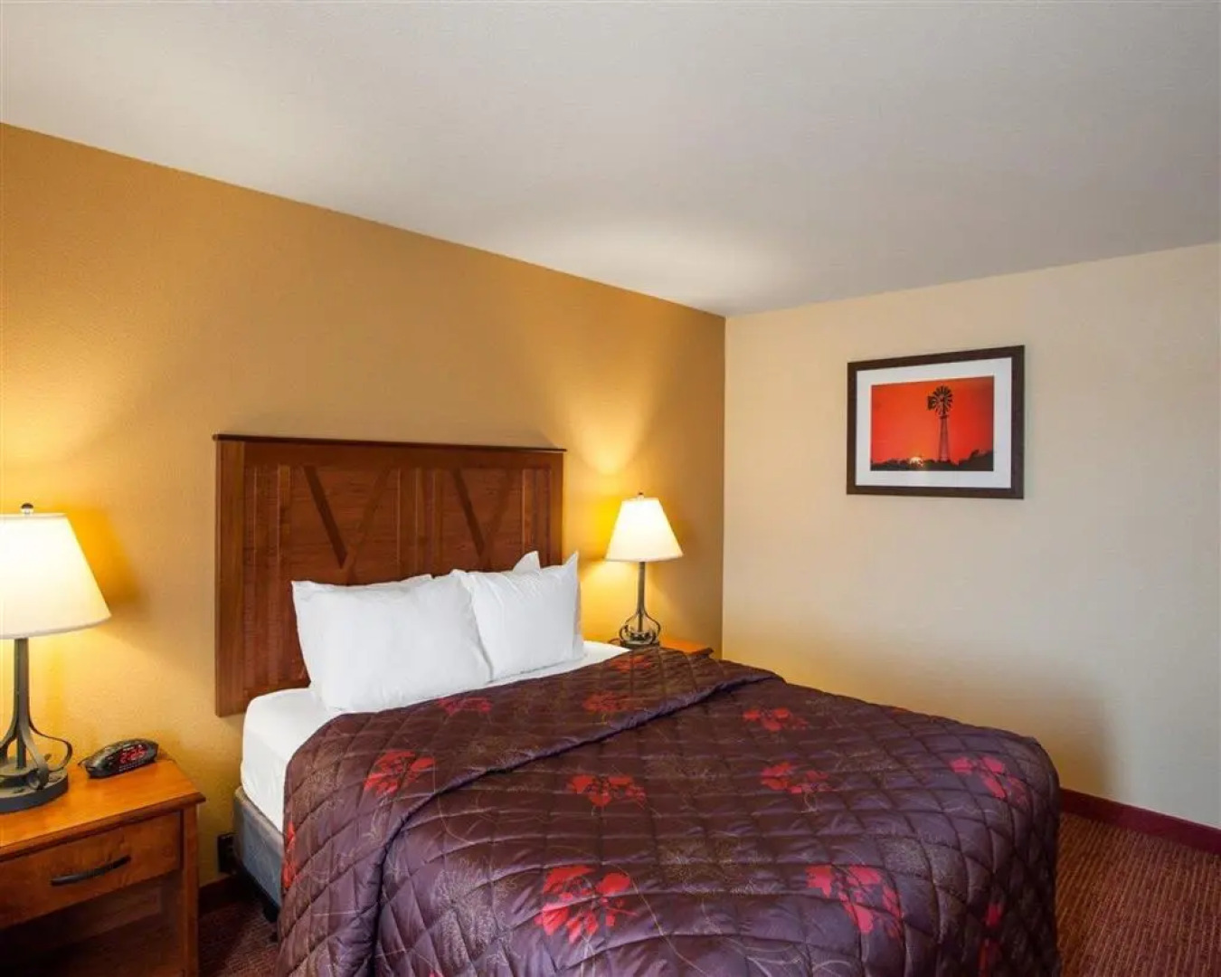 Rodeway Inn & Suites Phillipsburg