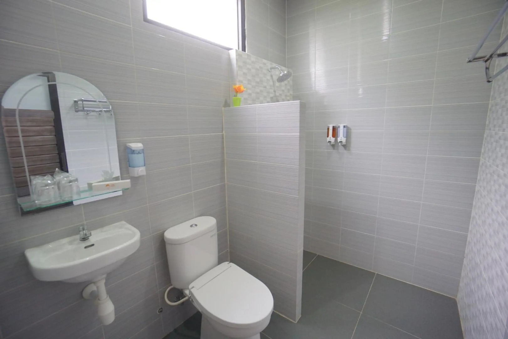 The Cabin Tanjung Hotel