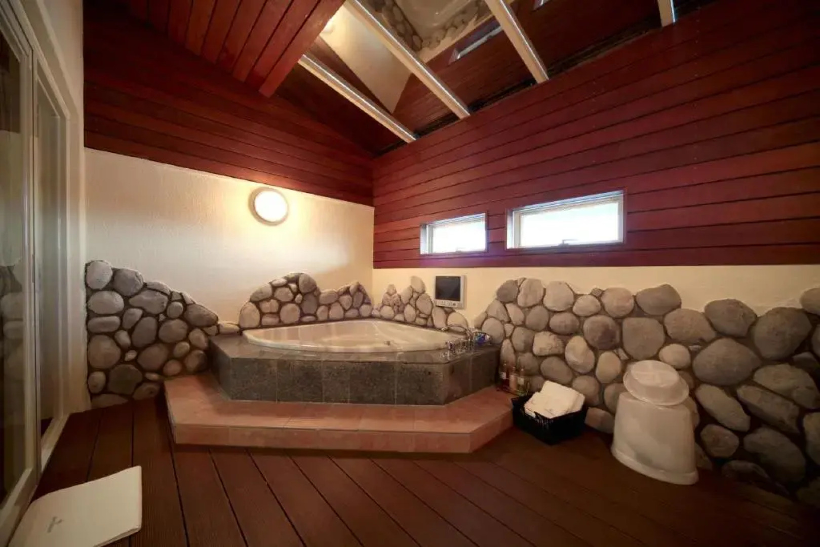 Hotel Sweet Season-L