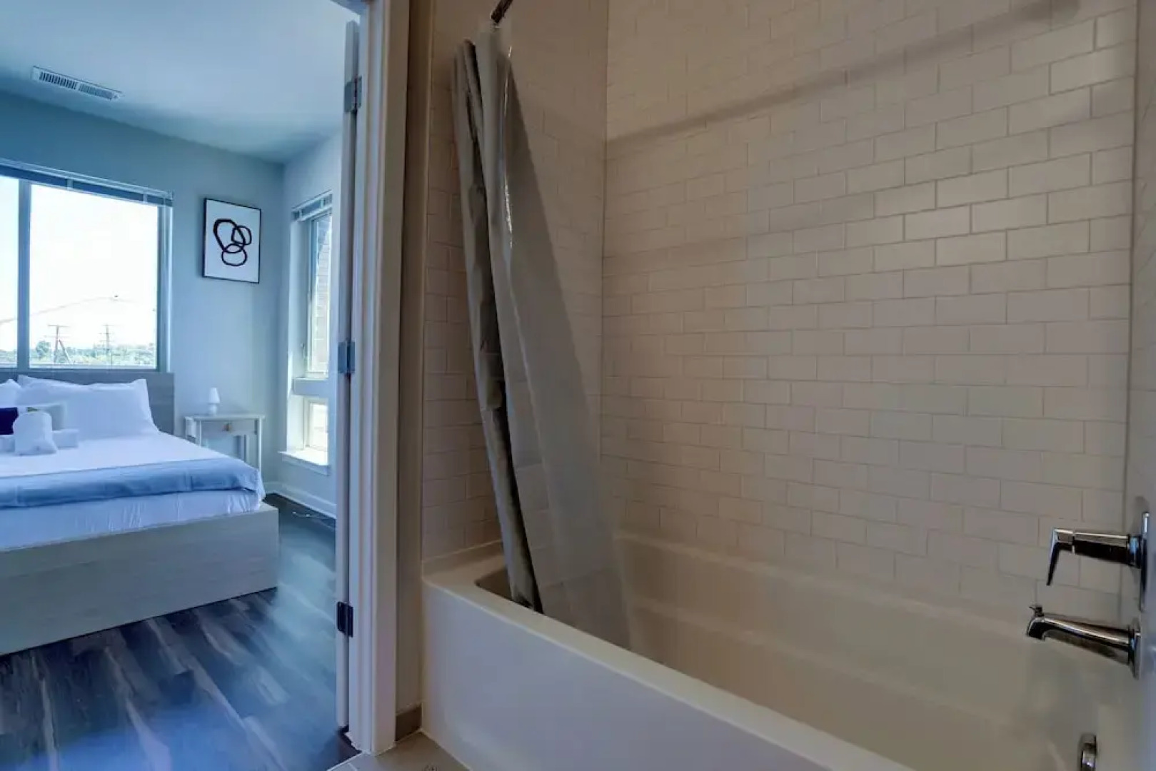 Spacious Apartment in Alexandria